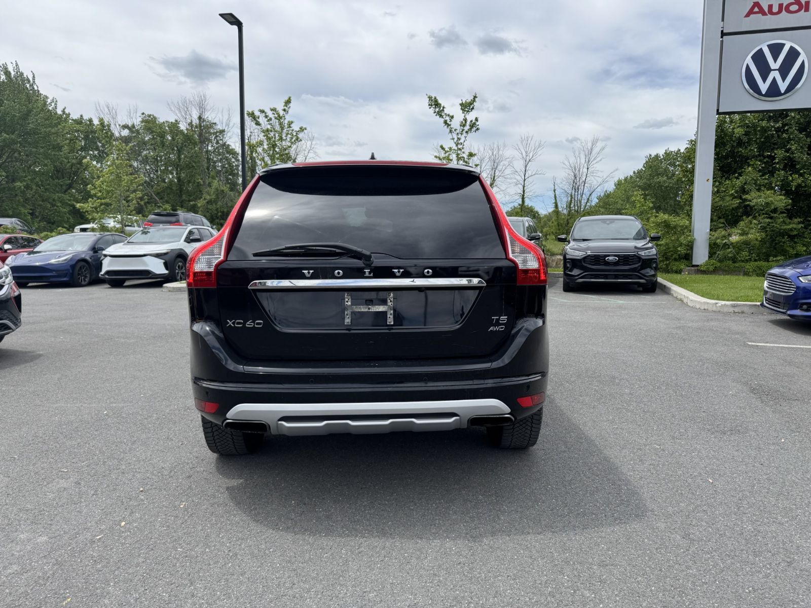 Volvo XC60  2017 à Saint-Bruno-de-Montarville, Québec