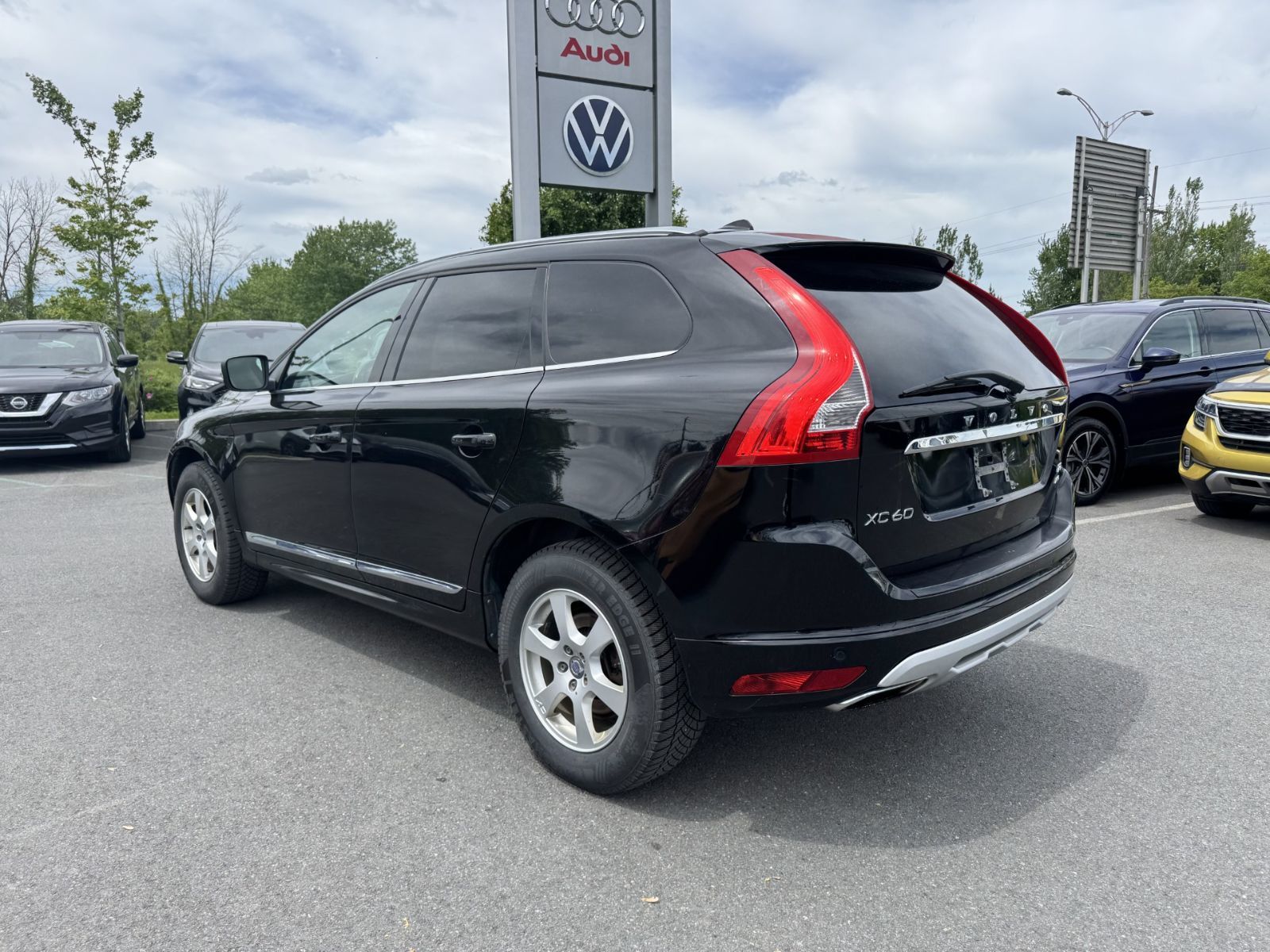 Volvo XC60  2017 à Saint-Bruno-de-Montarville, Québec