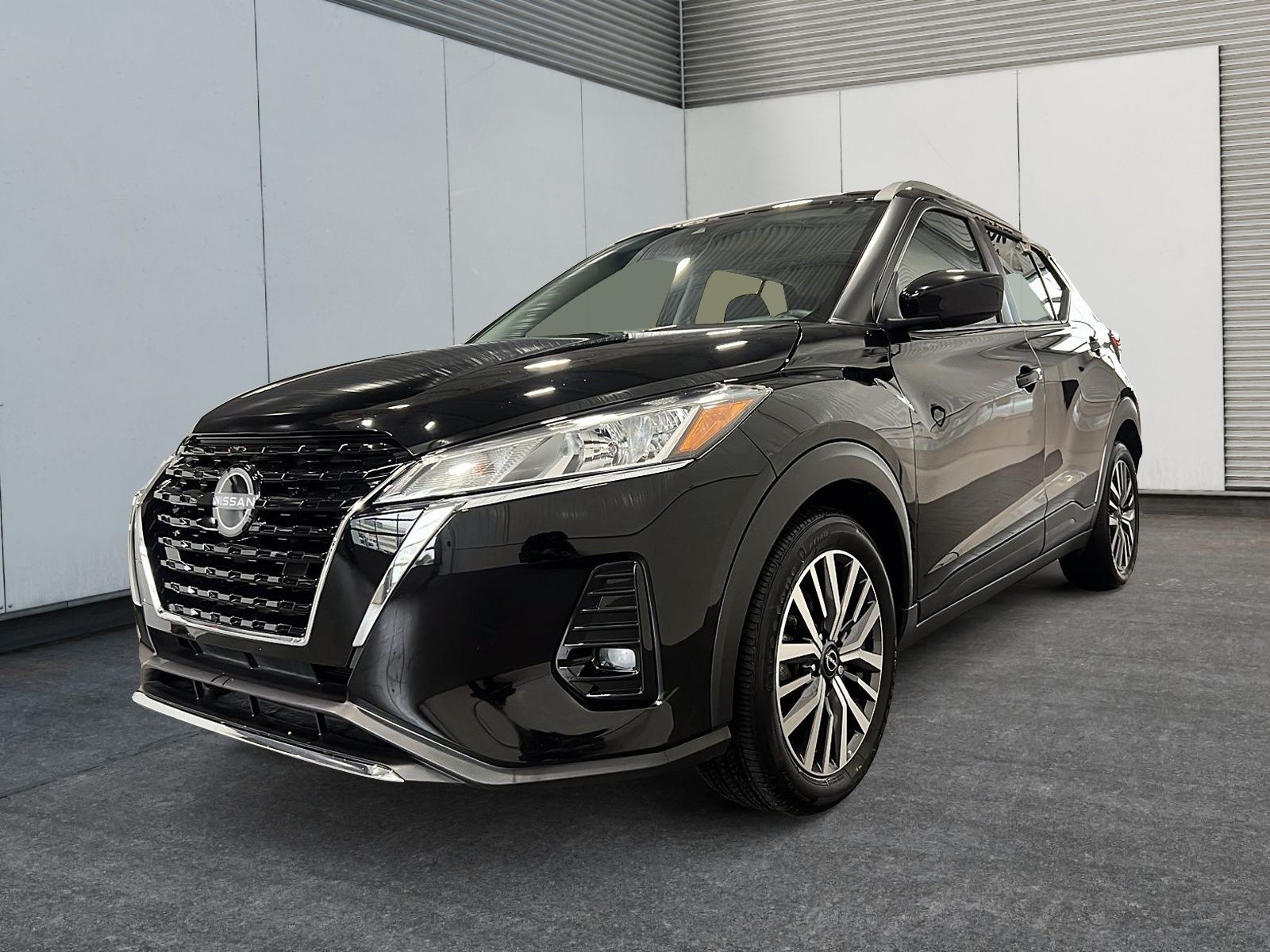 Photo 2024 Nissan Kicks SV #1