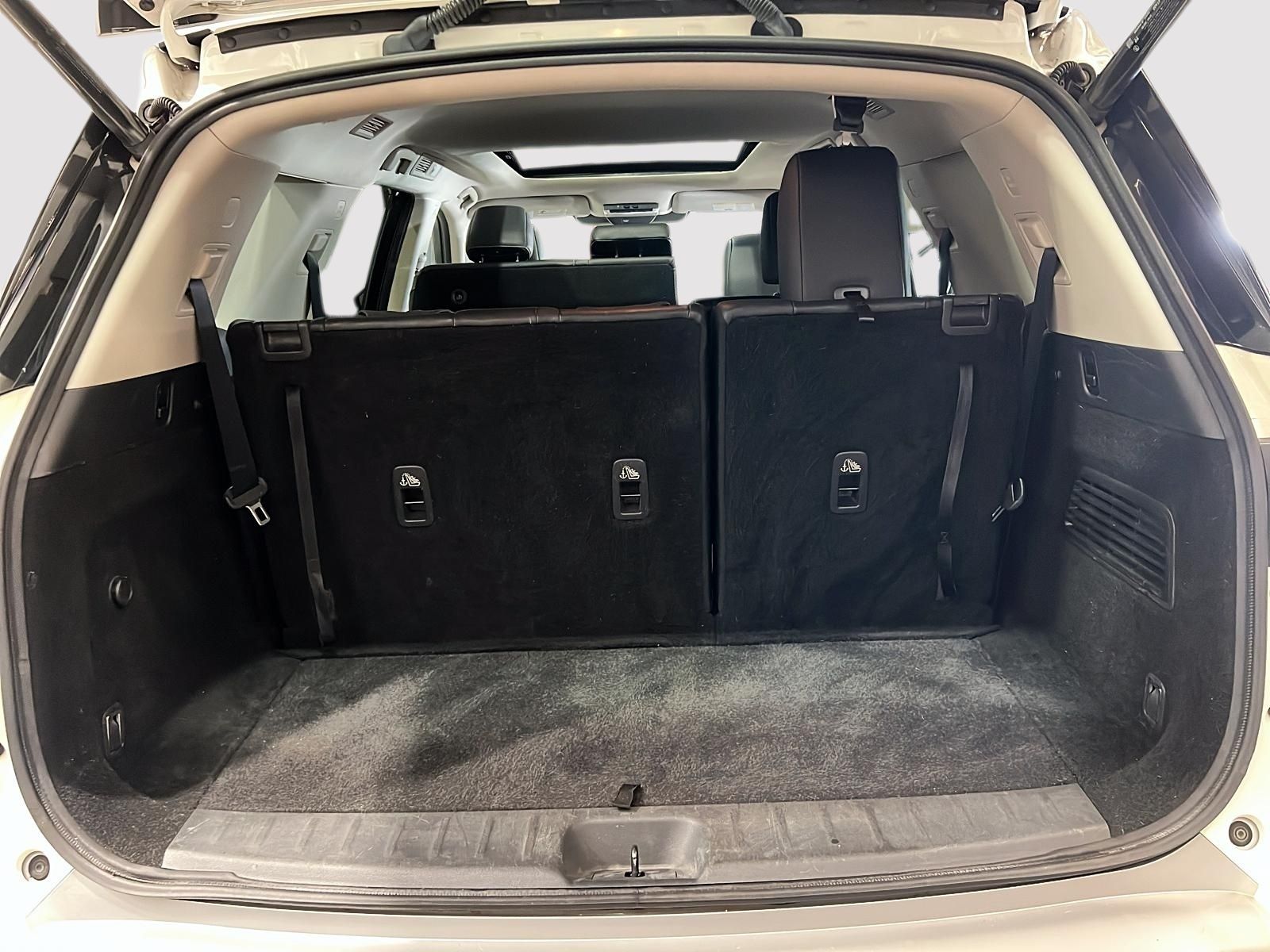 Photo 2022 Nissan Pathfinder SL #5