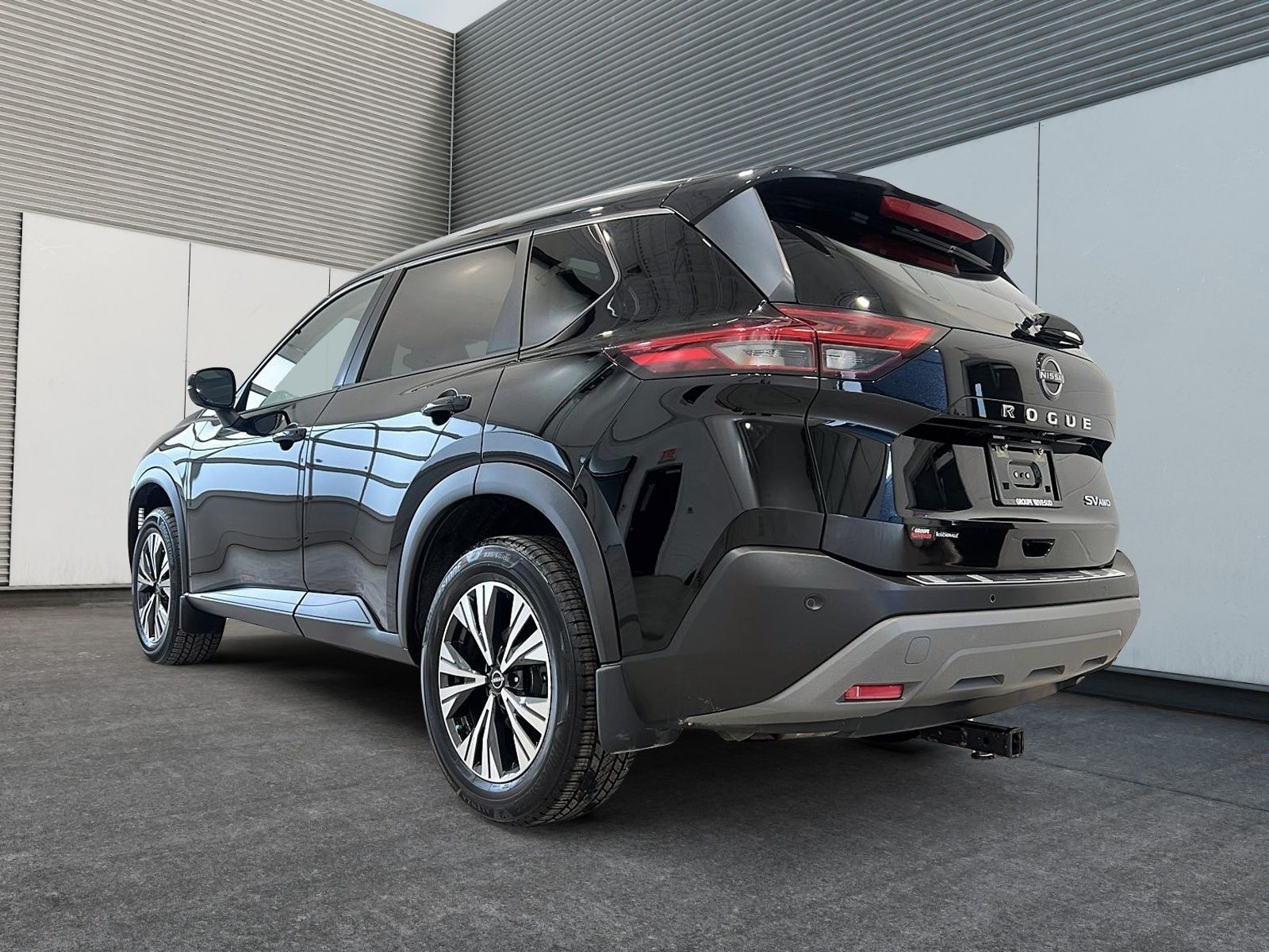 Photo 2023 Nissan Rogue SV AWD #4