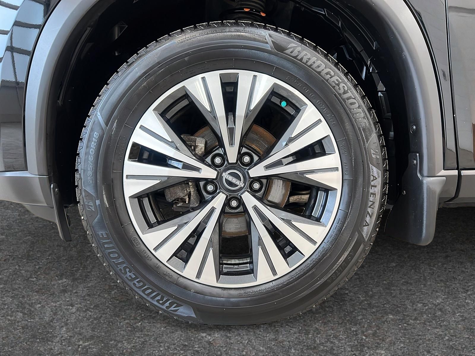 Photo 2023 Nissan Rogue SV AWD #7