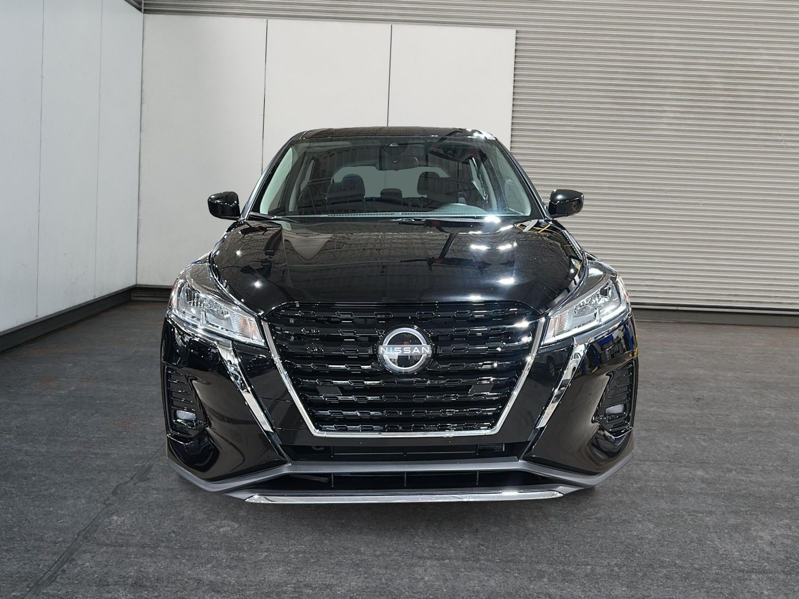 Photo 2024 Nissan Kicks S #2