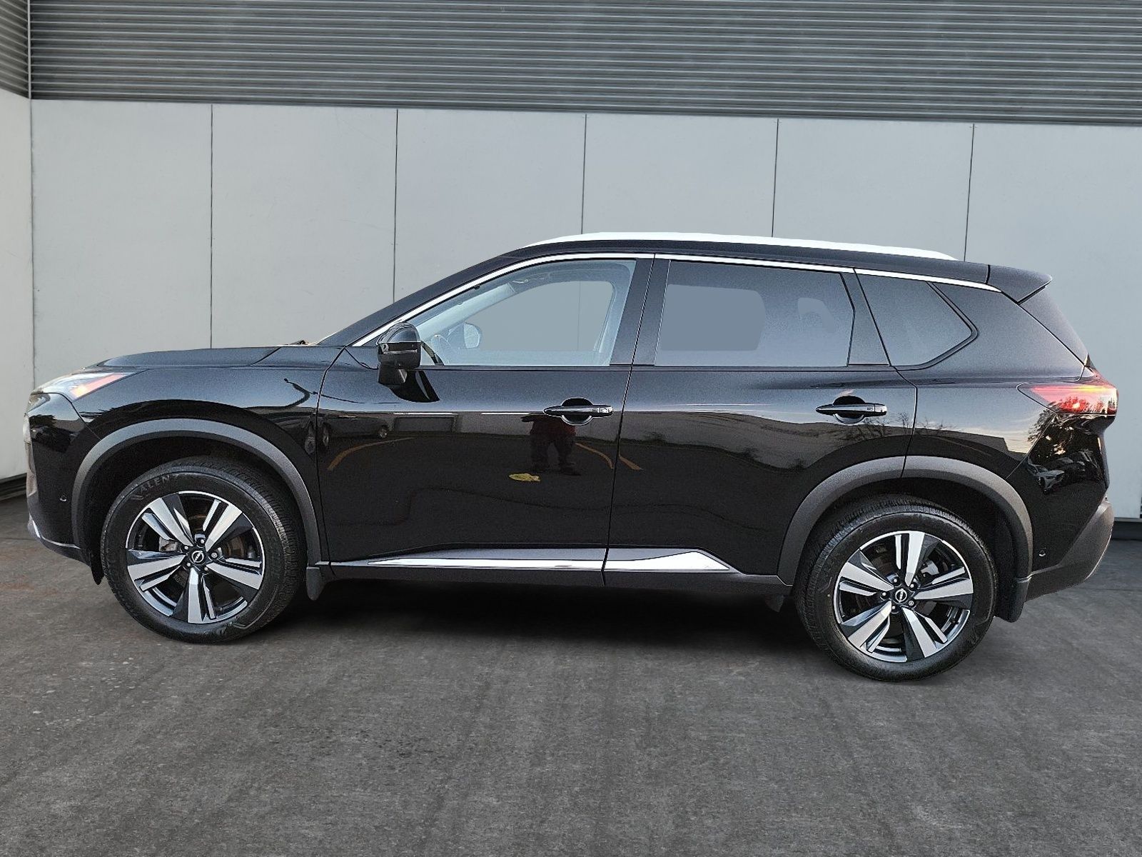 Photo 2023 Nissan Rogue SL #5