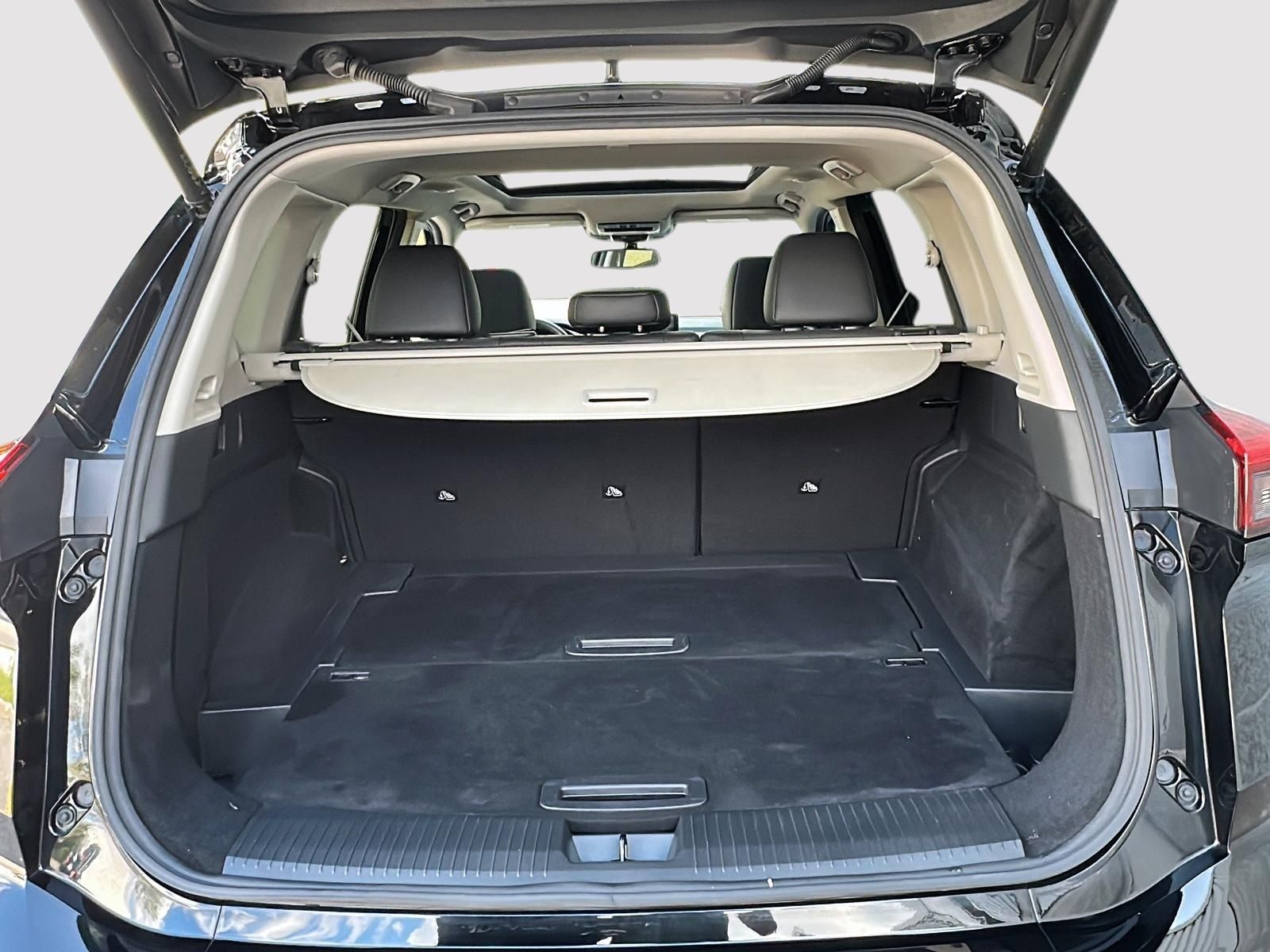 Photo 2024 Nissan Rogue PLATINUM AWD #6