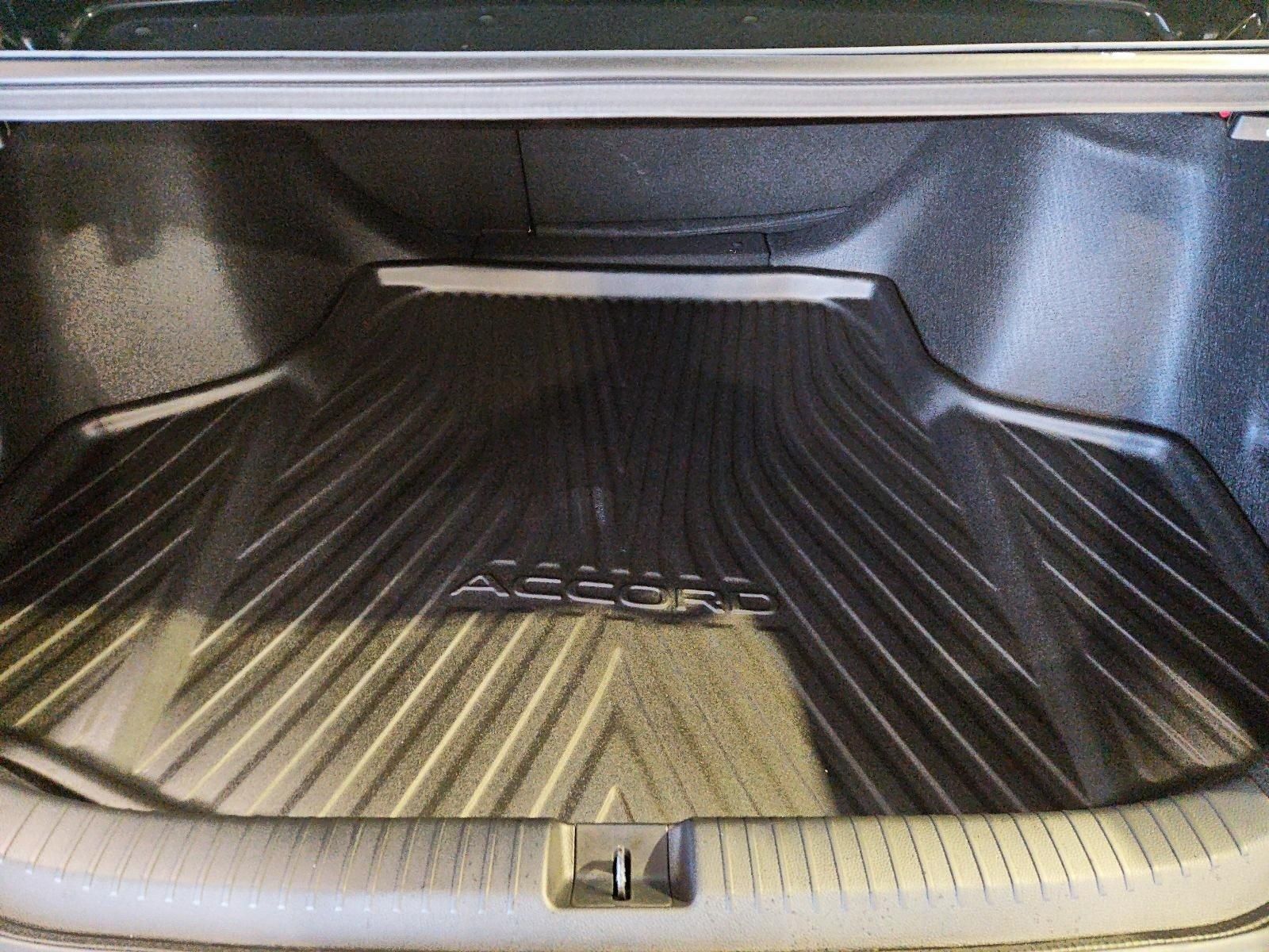 Photo Honda Accord Sedan SE 2026 #6