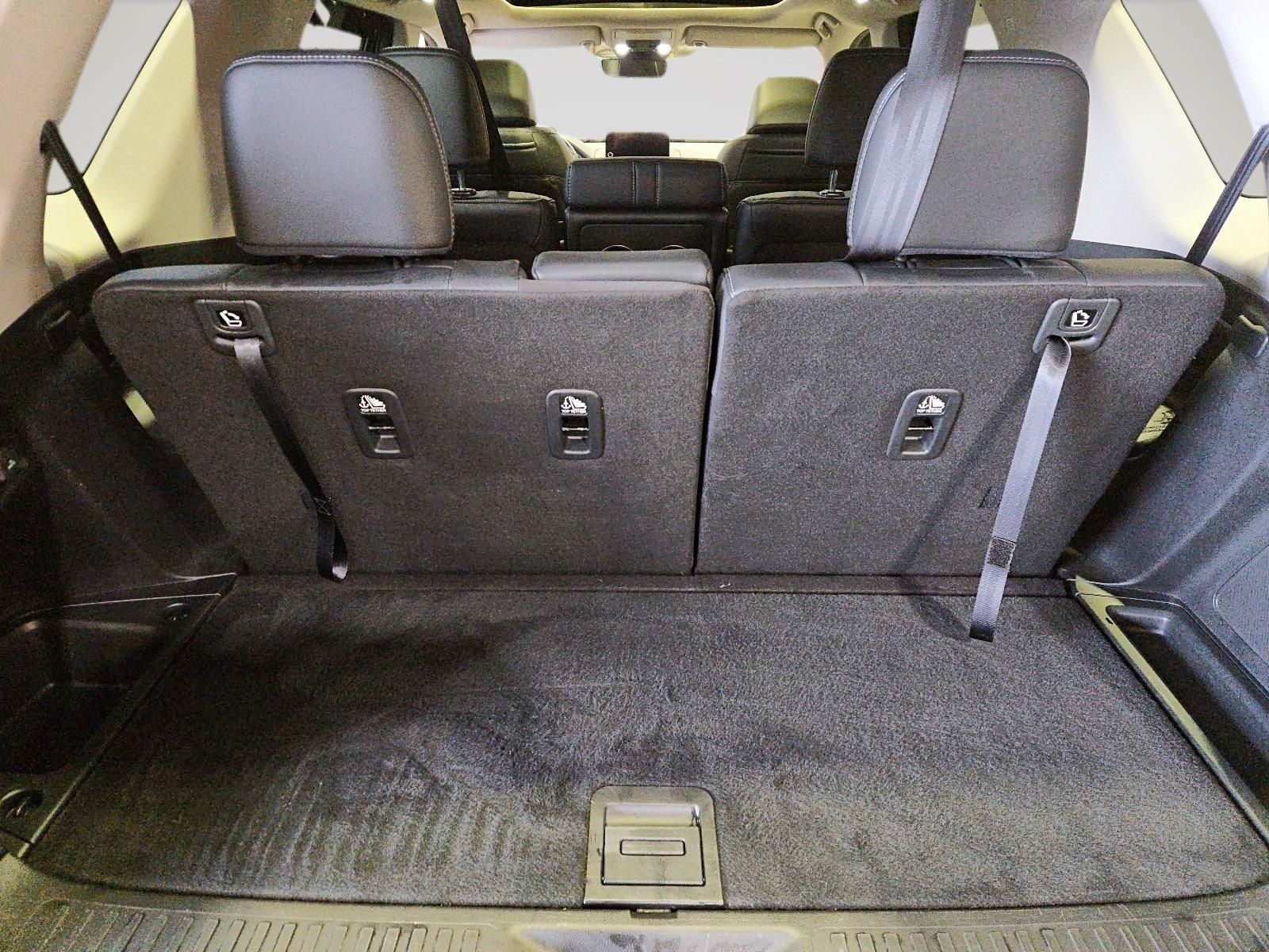 Photo Honda Pilot Touring AWD 2023 #6