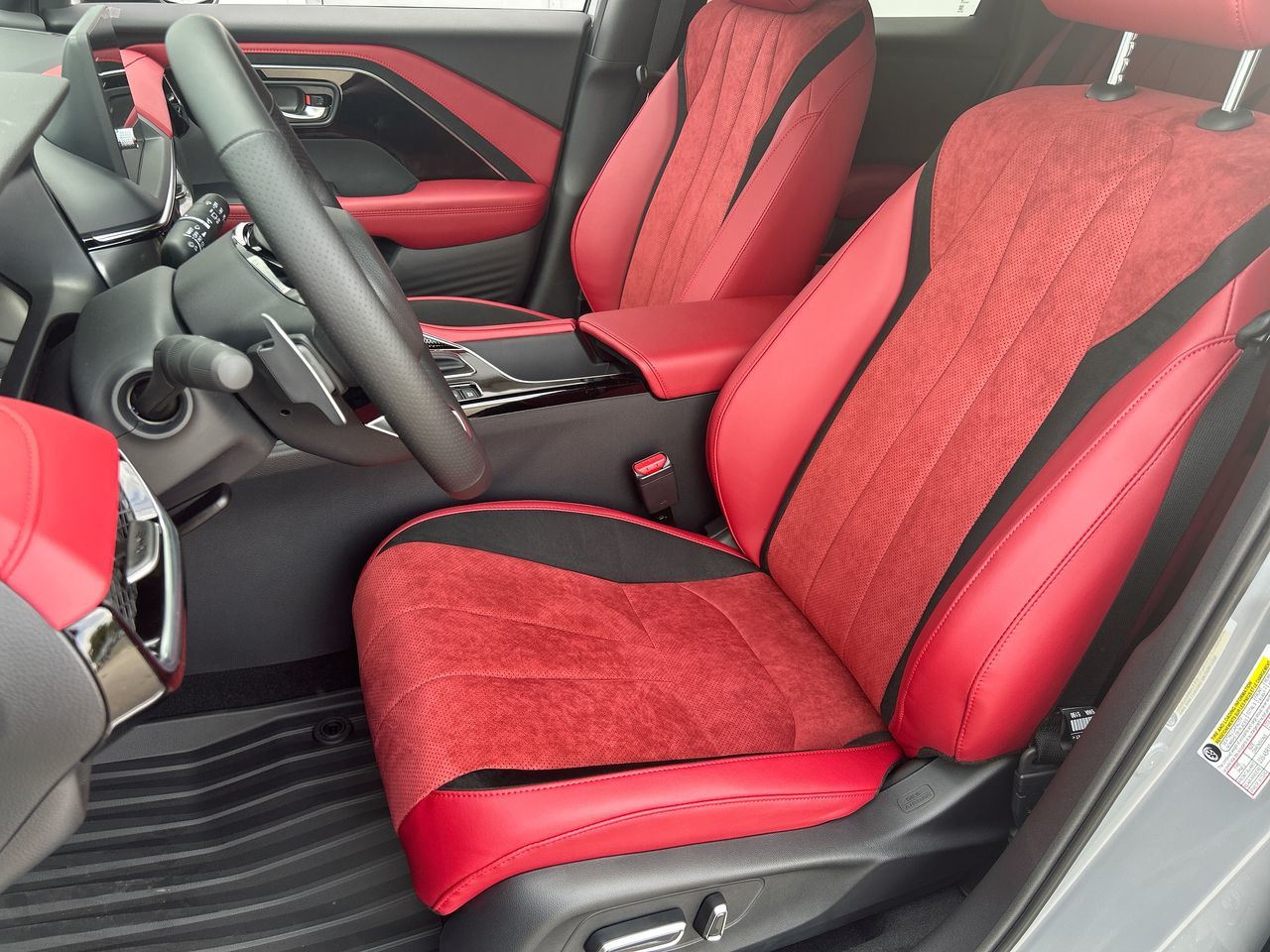 2025 Acura ADX