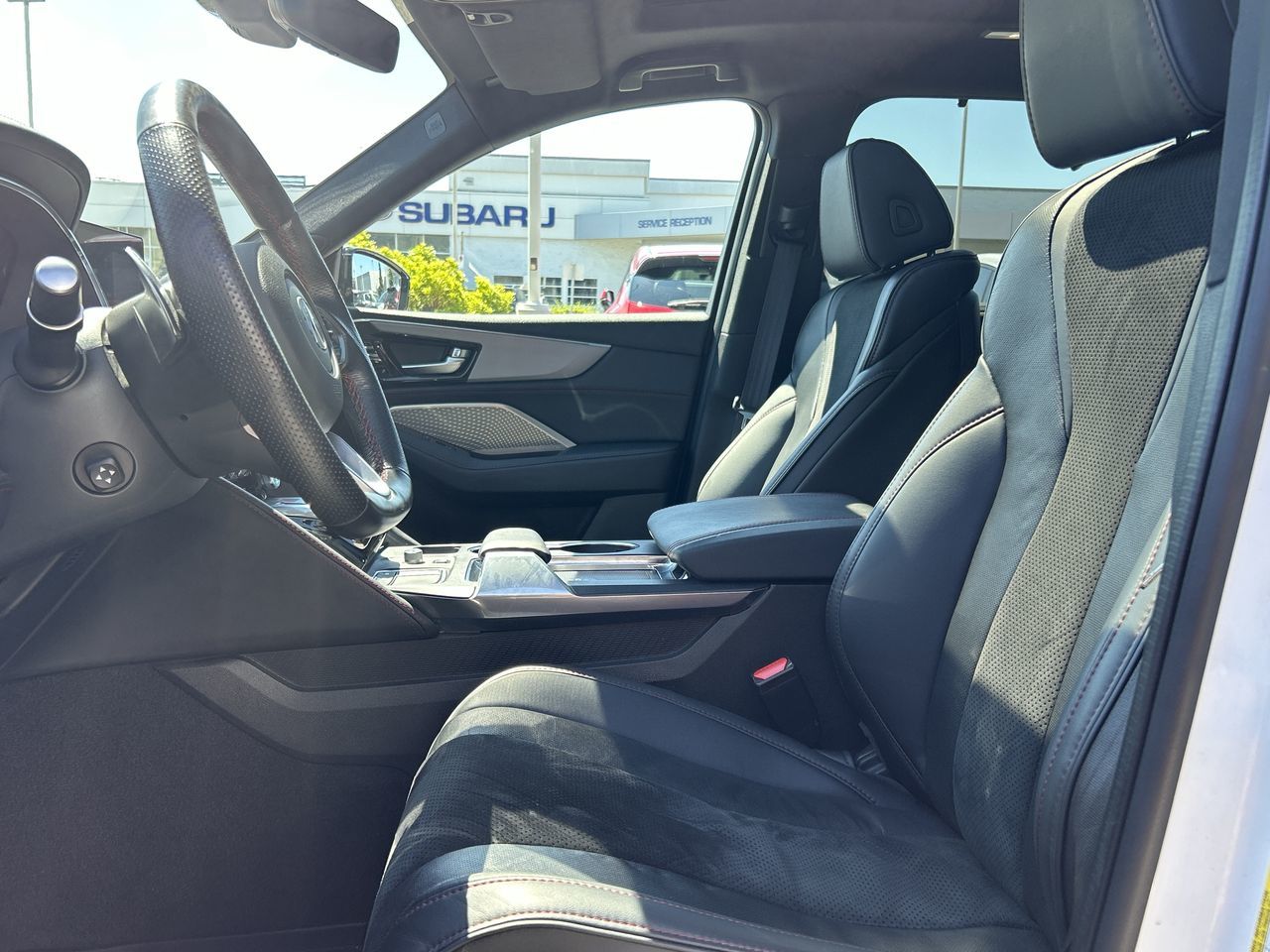 2022 Acura MDX in North Vancouver, British Columbia