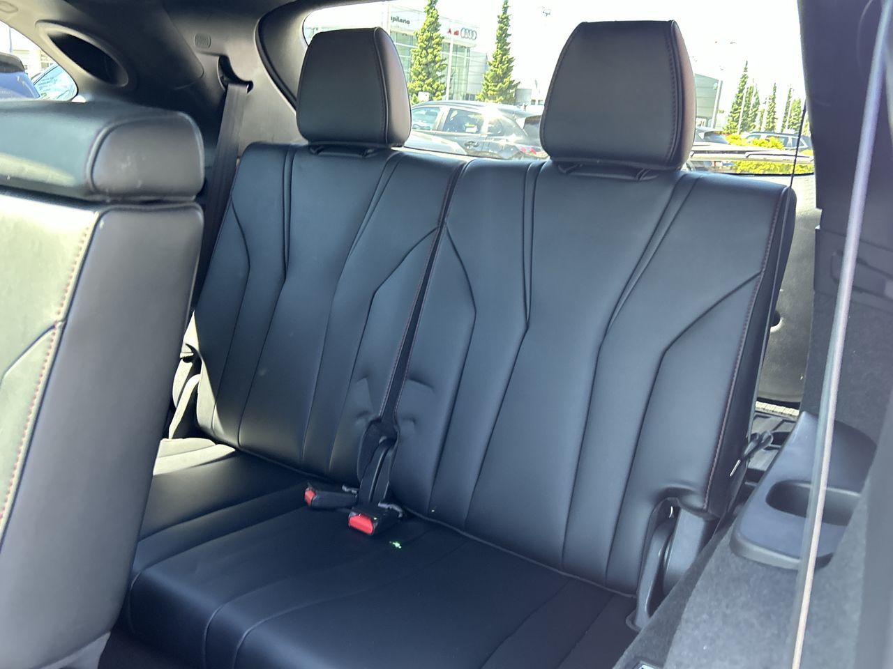 2022 Acura MDX in North Vancouver, British Columbia