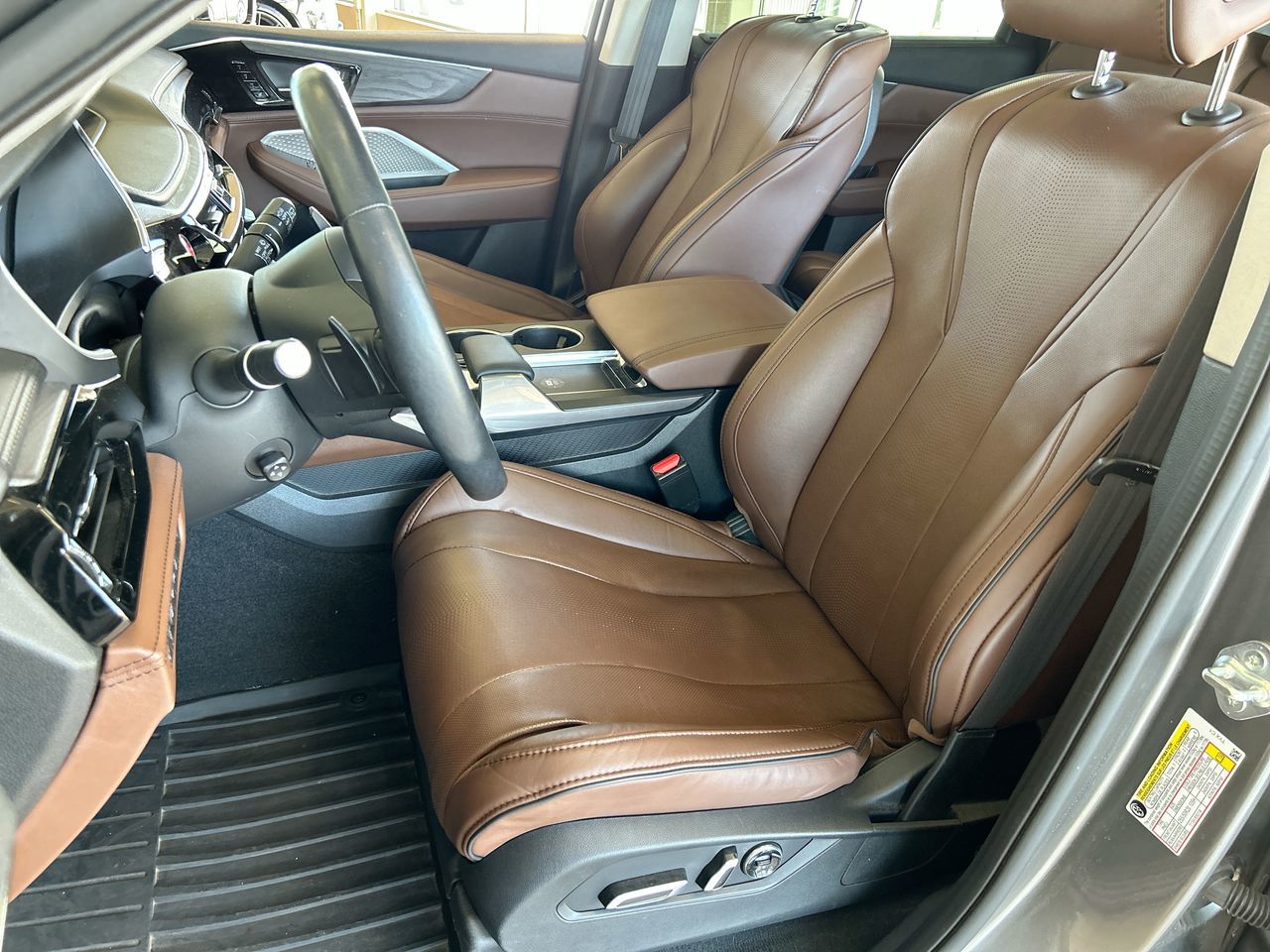 2023 Acura MDX in North Vancouver, British Columbia