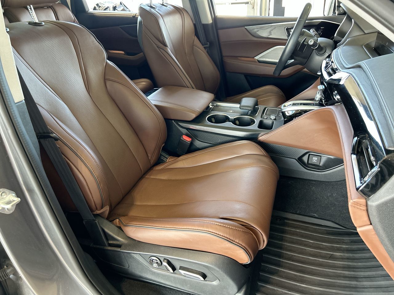 2023 Acura MDX in North Vancouver, British Columbia