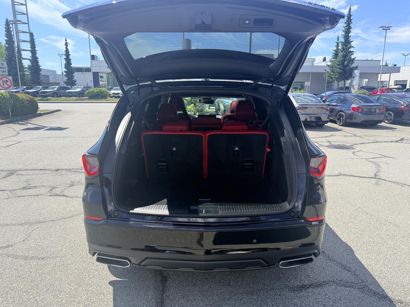 2024  MDX