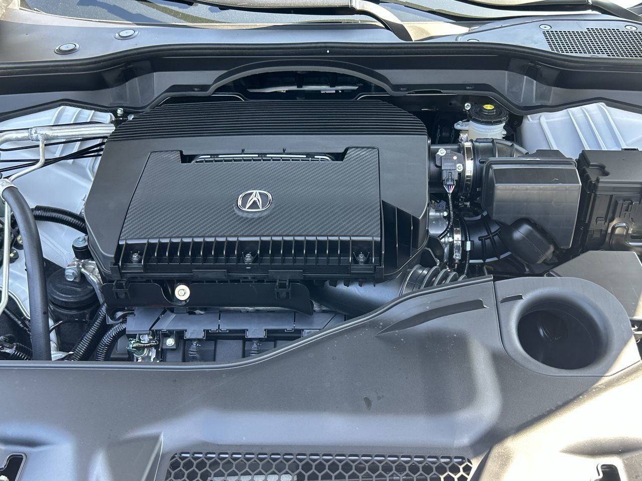 2025 Acura MDX in North Vancouver, British Columbia