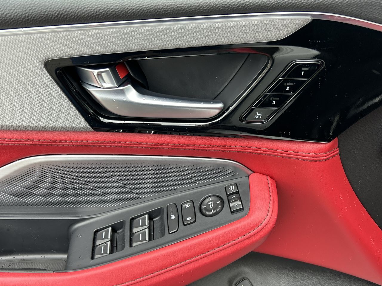 2025 Acura MDX in North Vancouver, British Columbia
