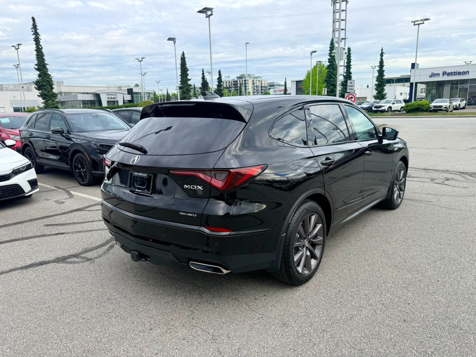 2025  MDX