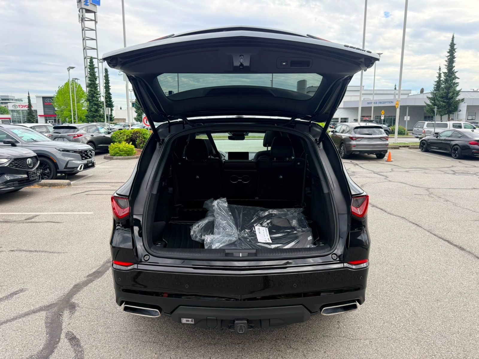 2025  MDX