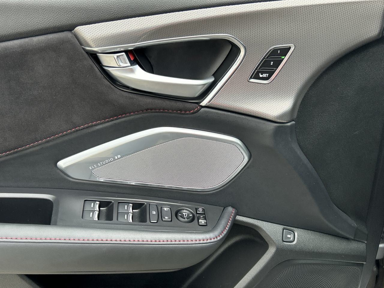 2022 Acura RDX in North Vancouver, British Columbia