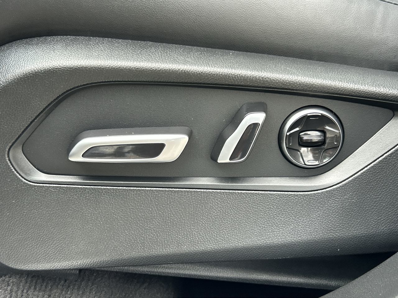 2022 Acura RDX in North Vancouver, British Columbia