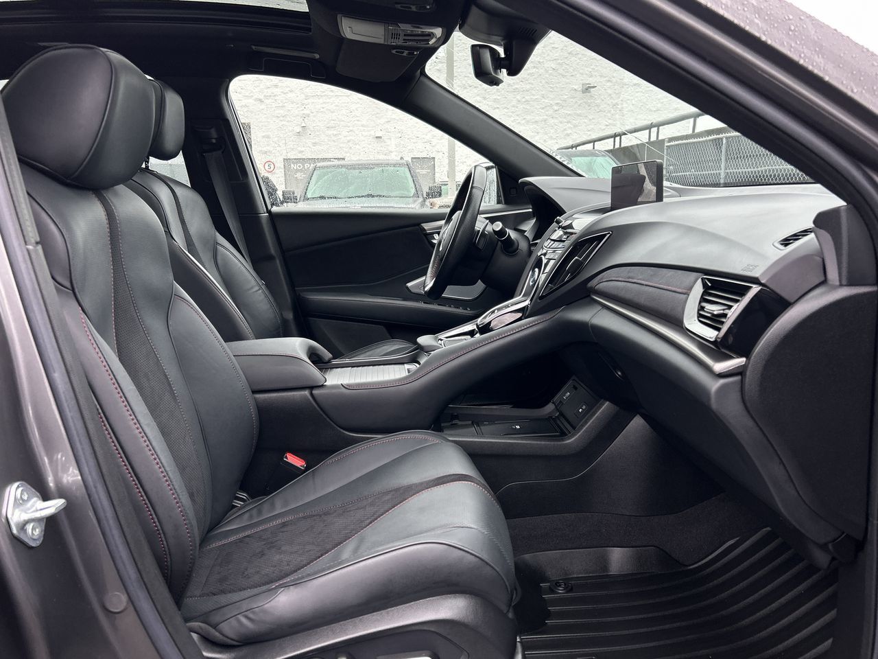 2022 Acura RDX in North Vancouver, British Columbia
