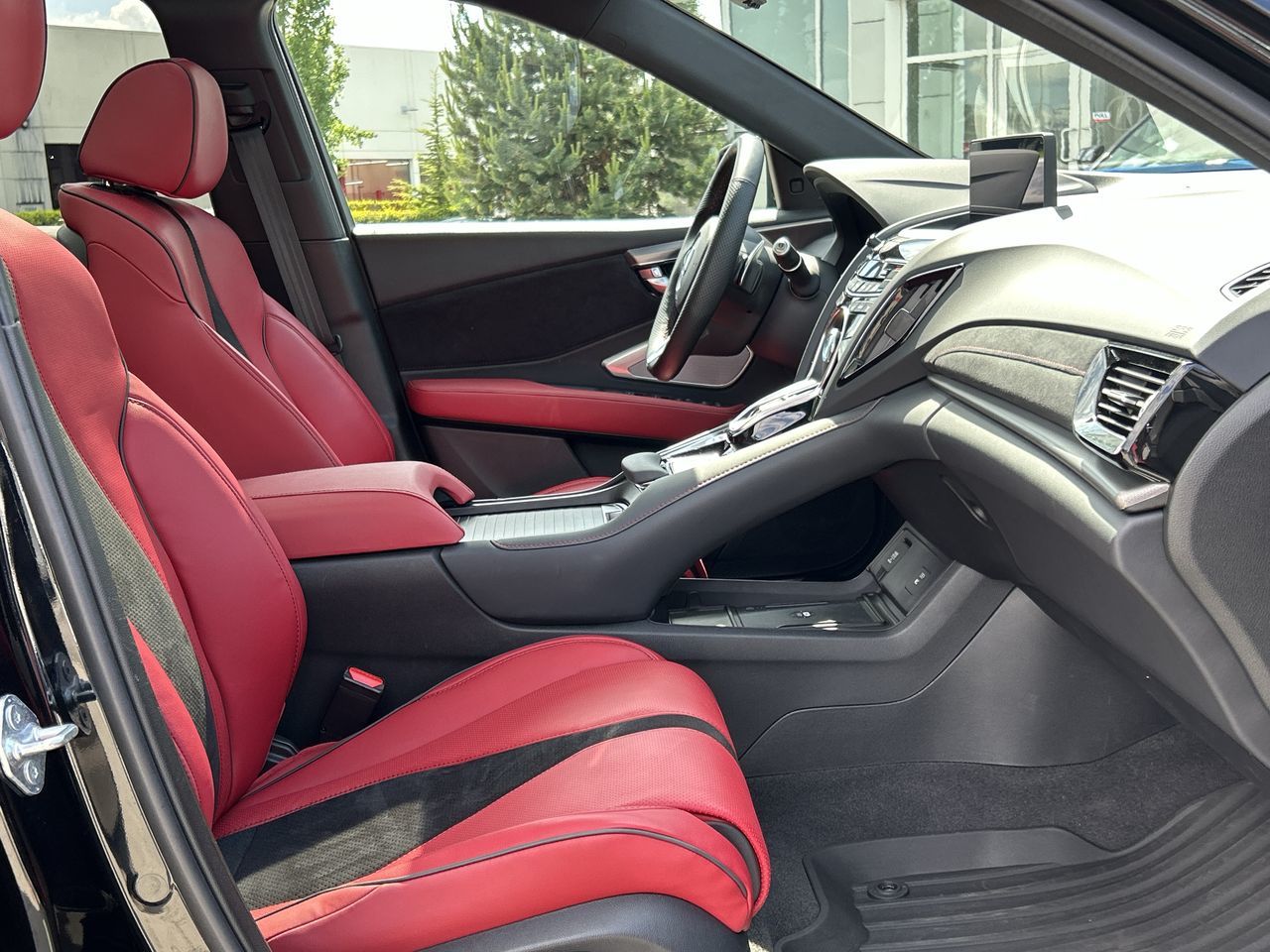 2024 Acura RDX in North Vancouver, British Columbia