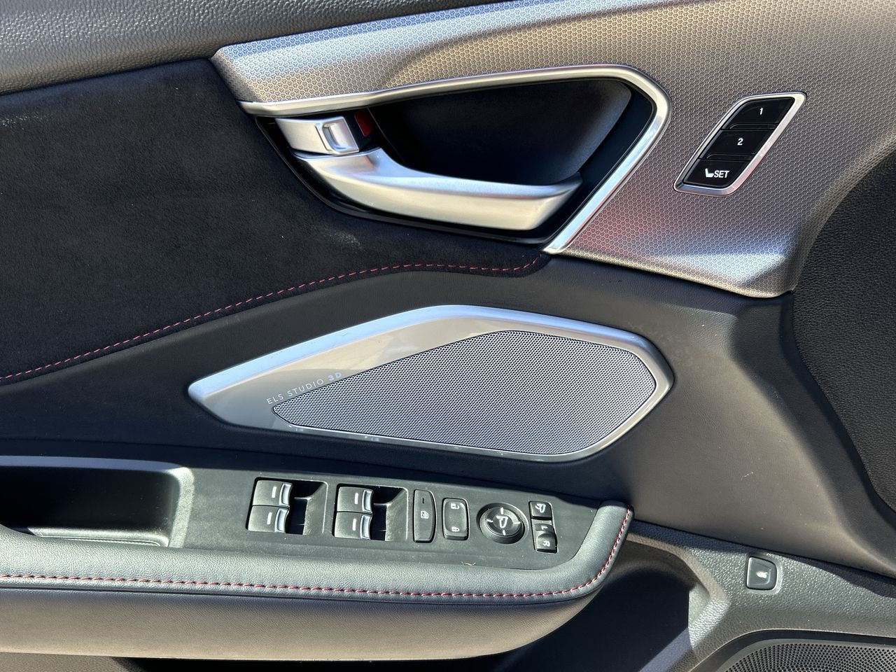 2024 Acura RDX in North Vancouver, British Columbia