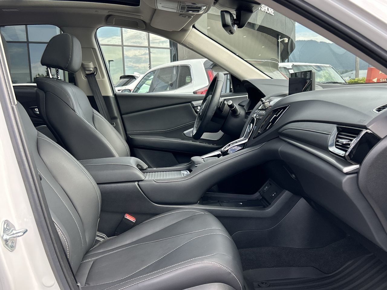 2024 Acura RDX in North Vancouver, British Columbia