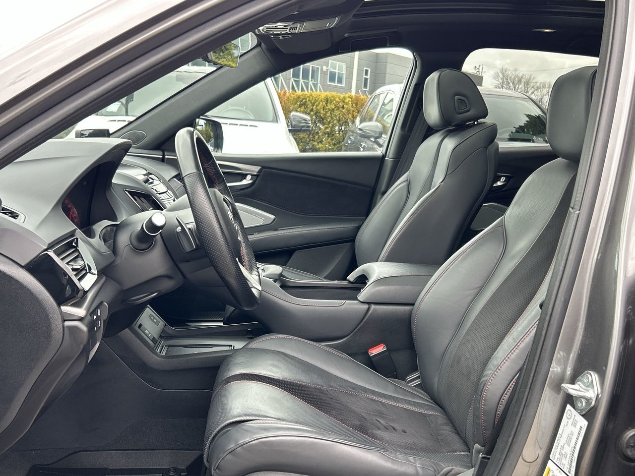 Acura RDX  2024 à Vancouver Nord, Colombie-Britannique