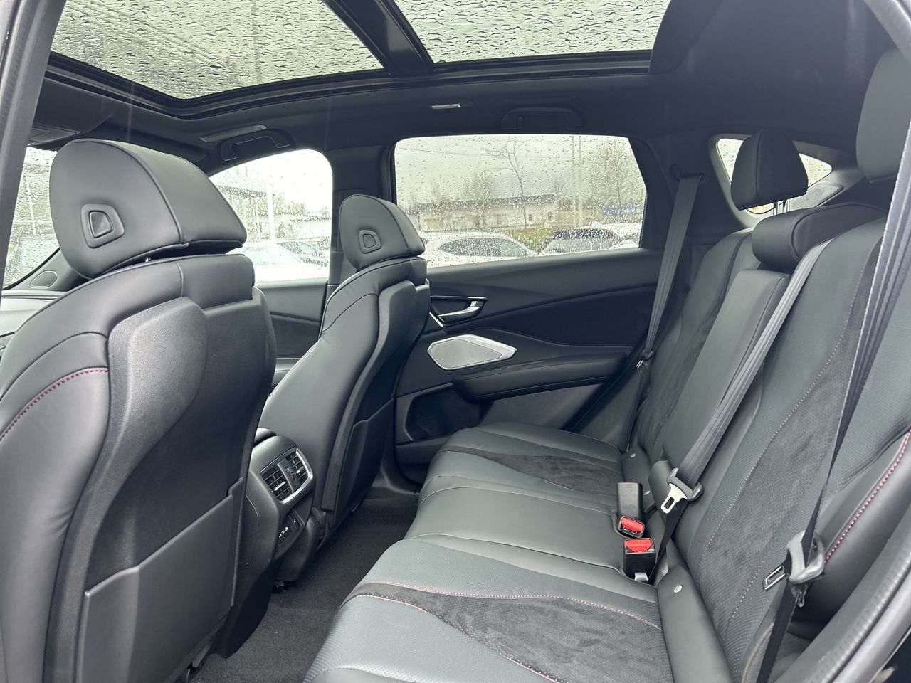Acura RDX  2024 à Vancouver Nord, Colombie-Britannique