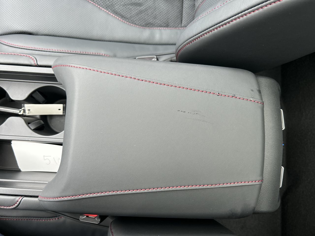 Acura RDX  2024 à Vancouver Nord, Colombie-Britannique