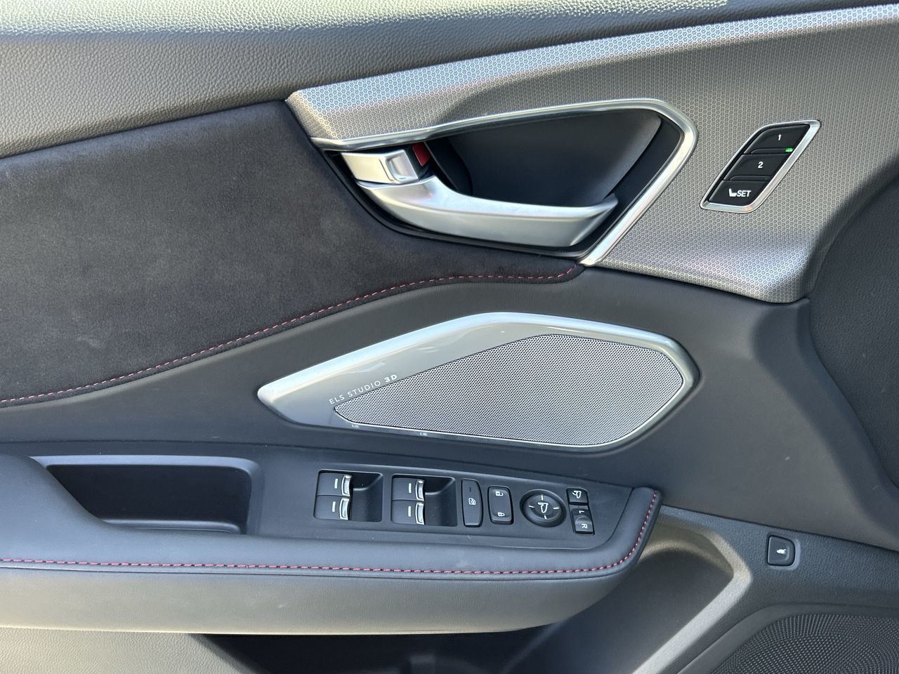 2025 Acura RDX in North Vancouver, British Columbia