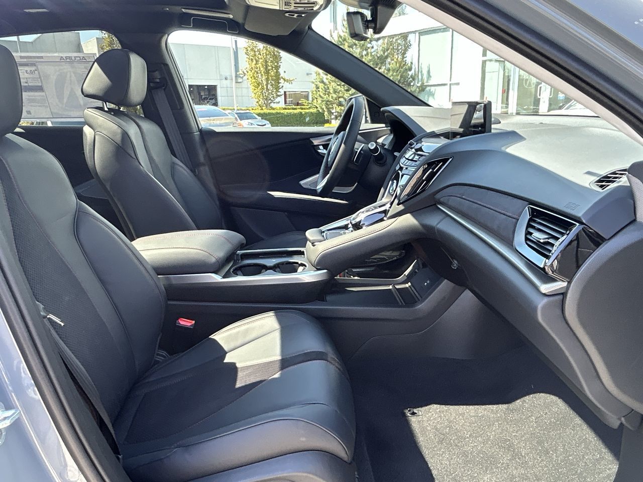 Acura RDX  2025 à Vancouver Nord, Colombie-Britannique