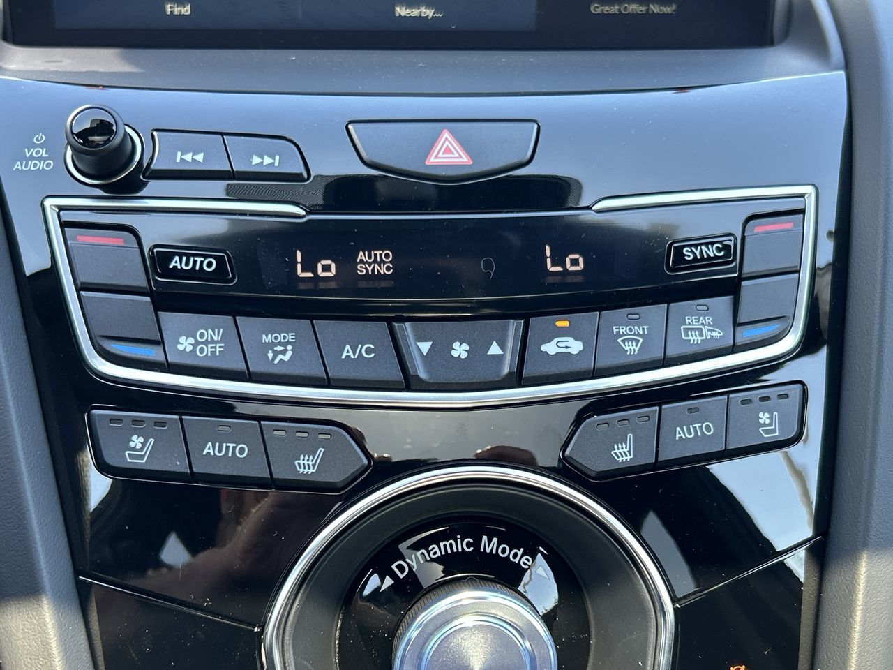2025 Acura RDX in North Vancouver, British Columbia