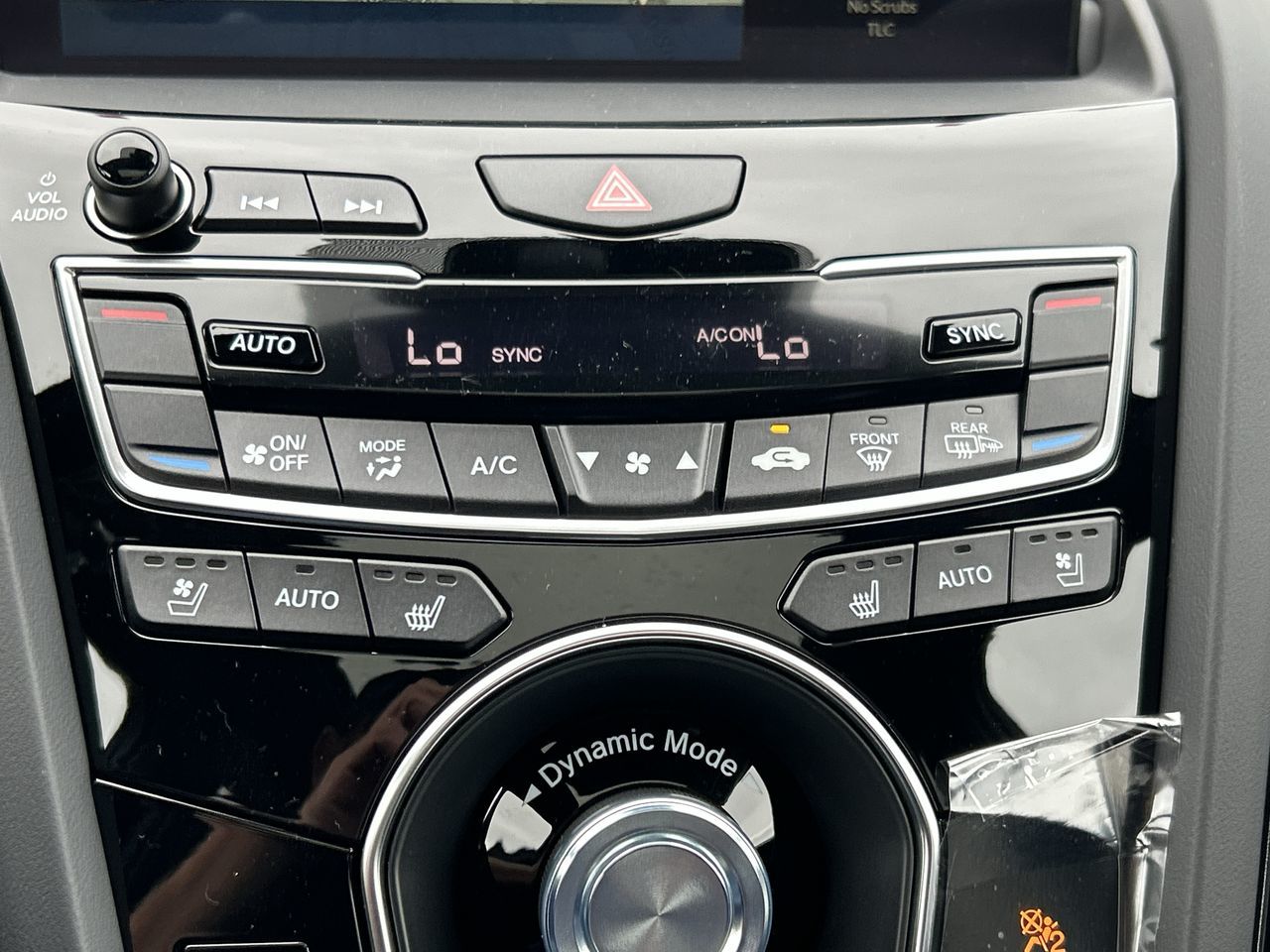 2025 Acura RDX in North Vancouver, British Columbia