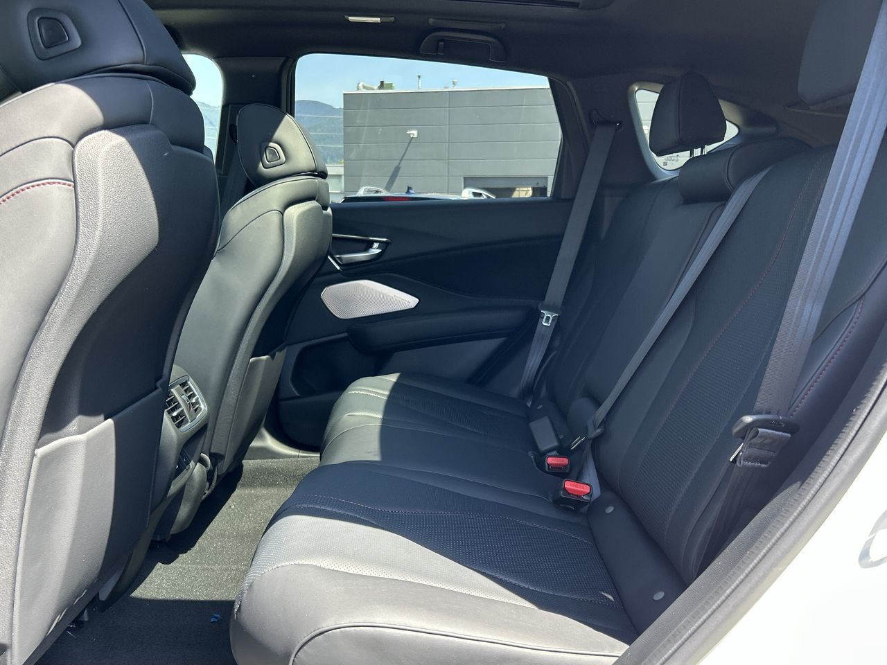 2025 Acura RDX in North Vancouver, British Columbia