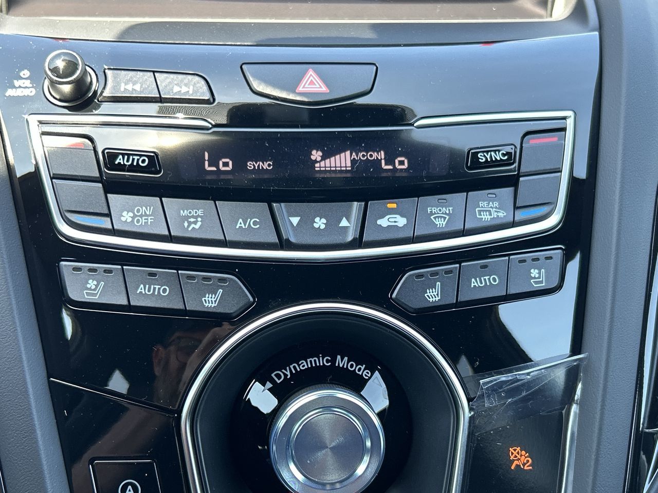 2025 Acura RDX in North Vancouver, British Columbia