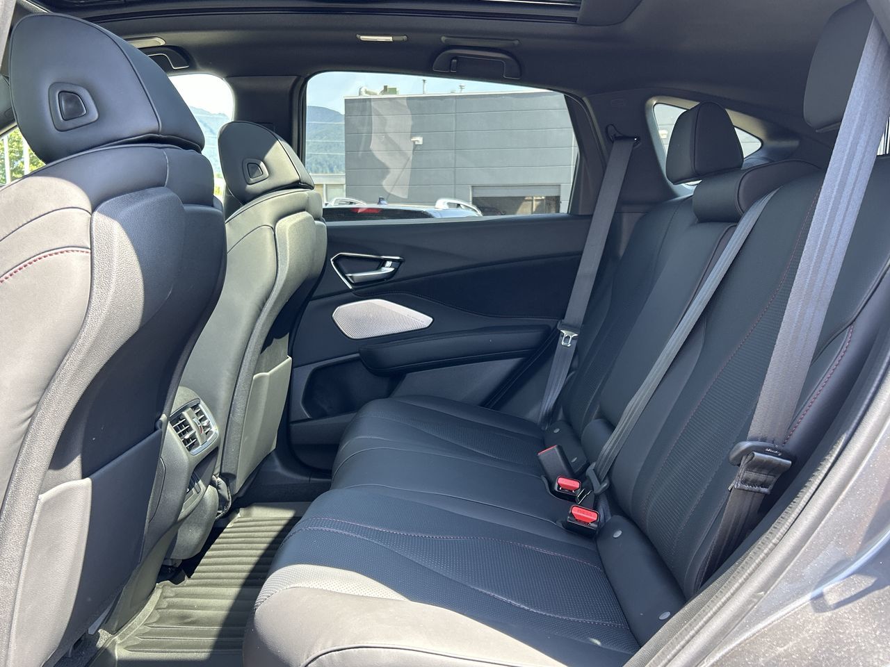 Acura RDX  2025 à Vancouver Nord, Colombie-Britannique