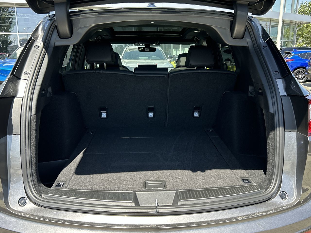 2025  RDX