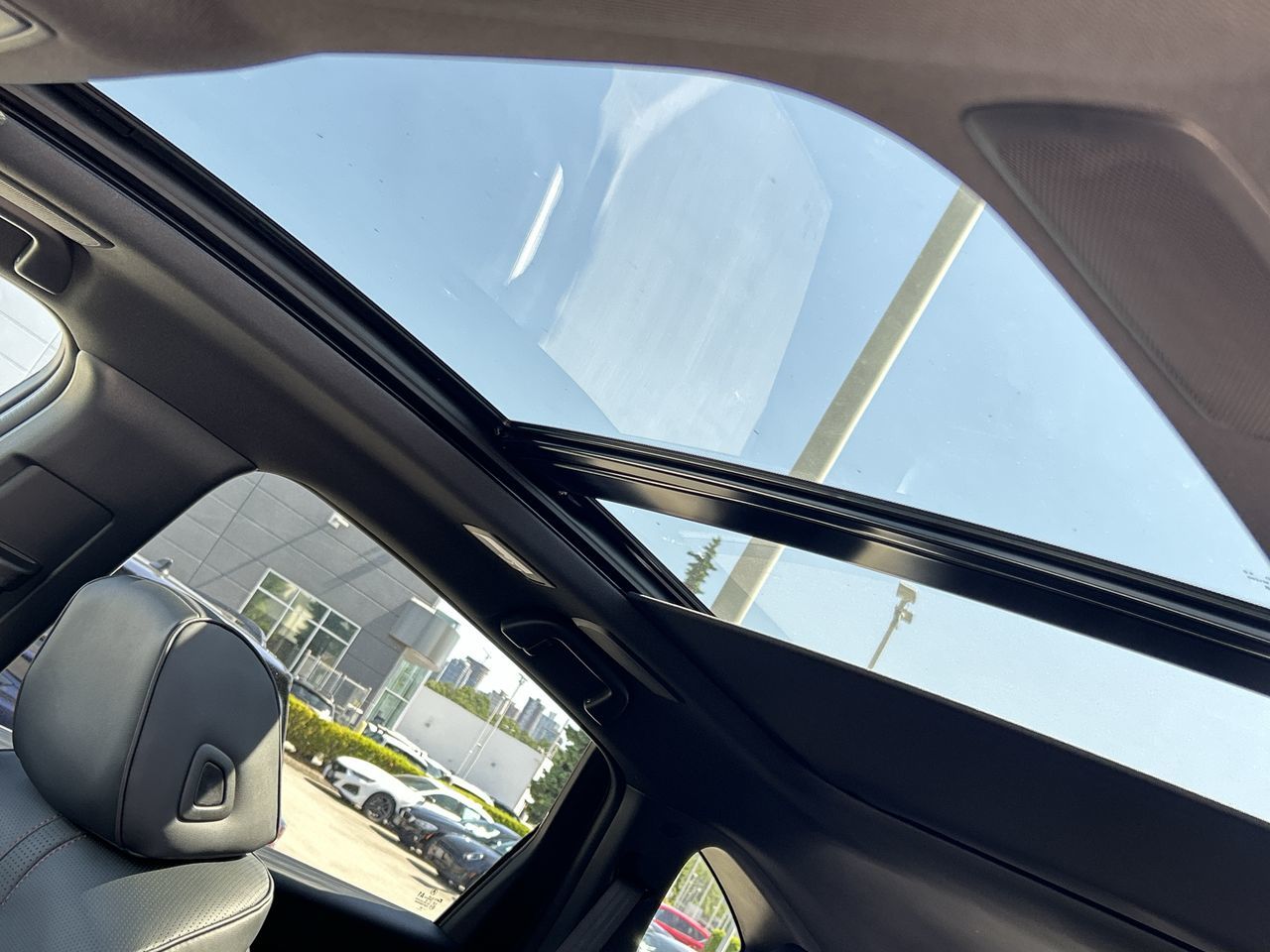 2025  RDX