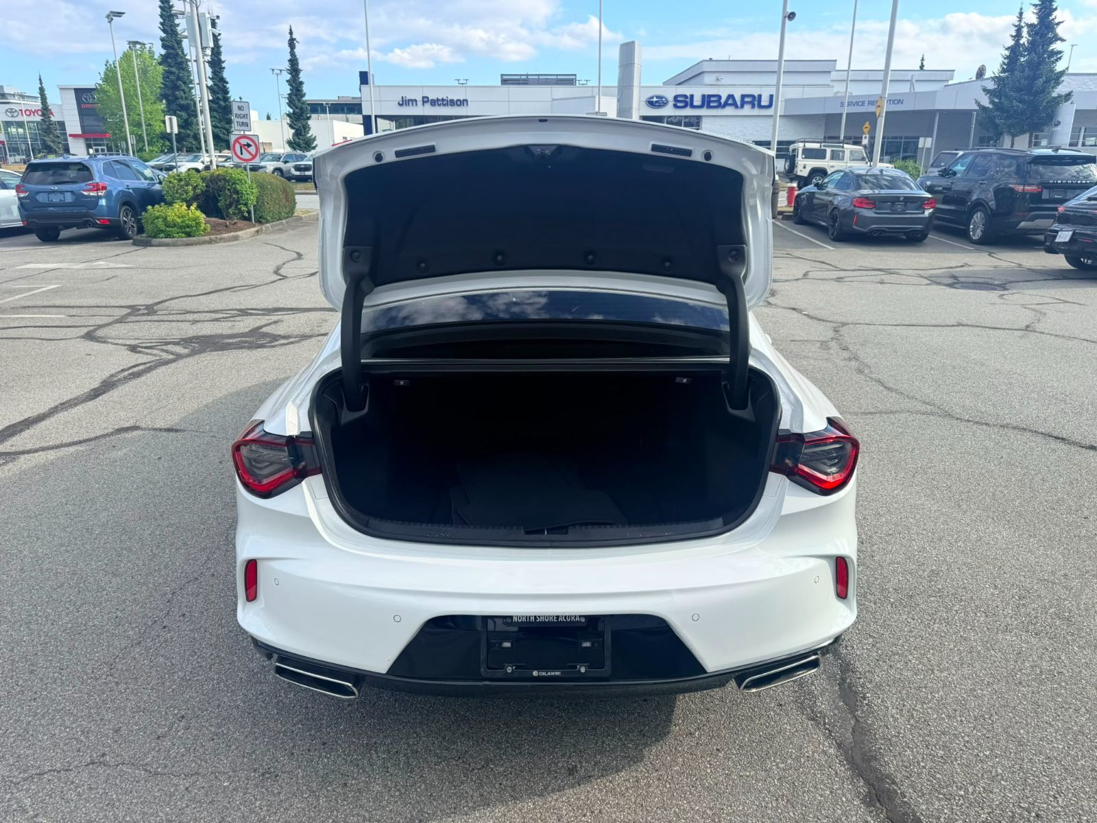 2021  TLX