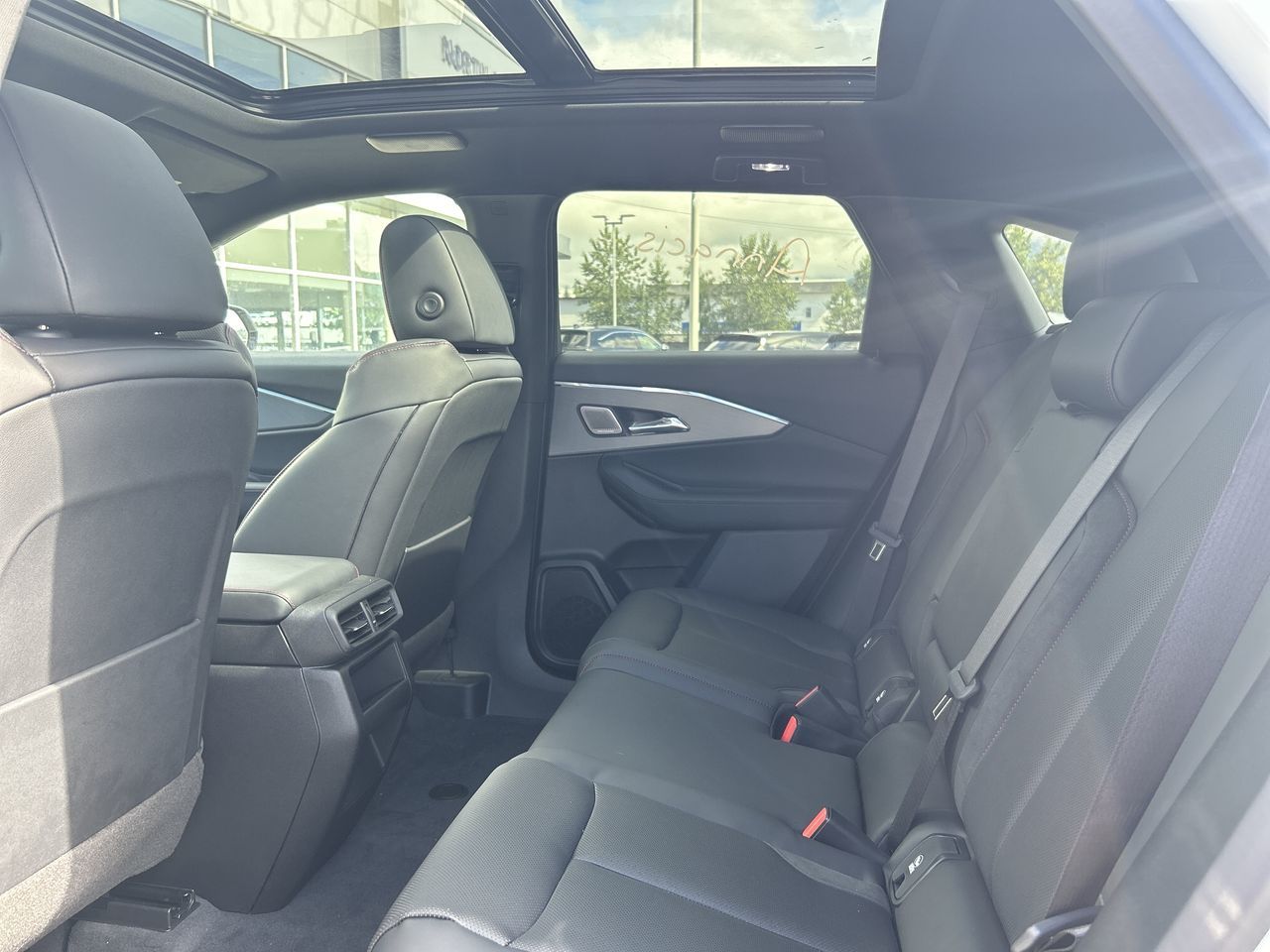 Acura ZDX  2024 à Vancouver Nord, Colombie-Britannique