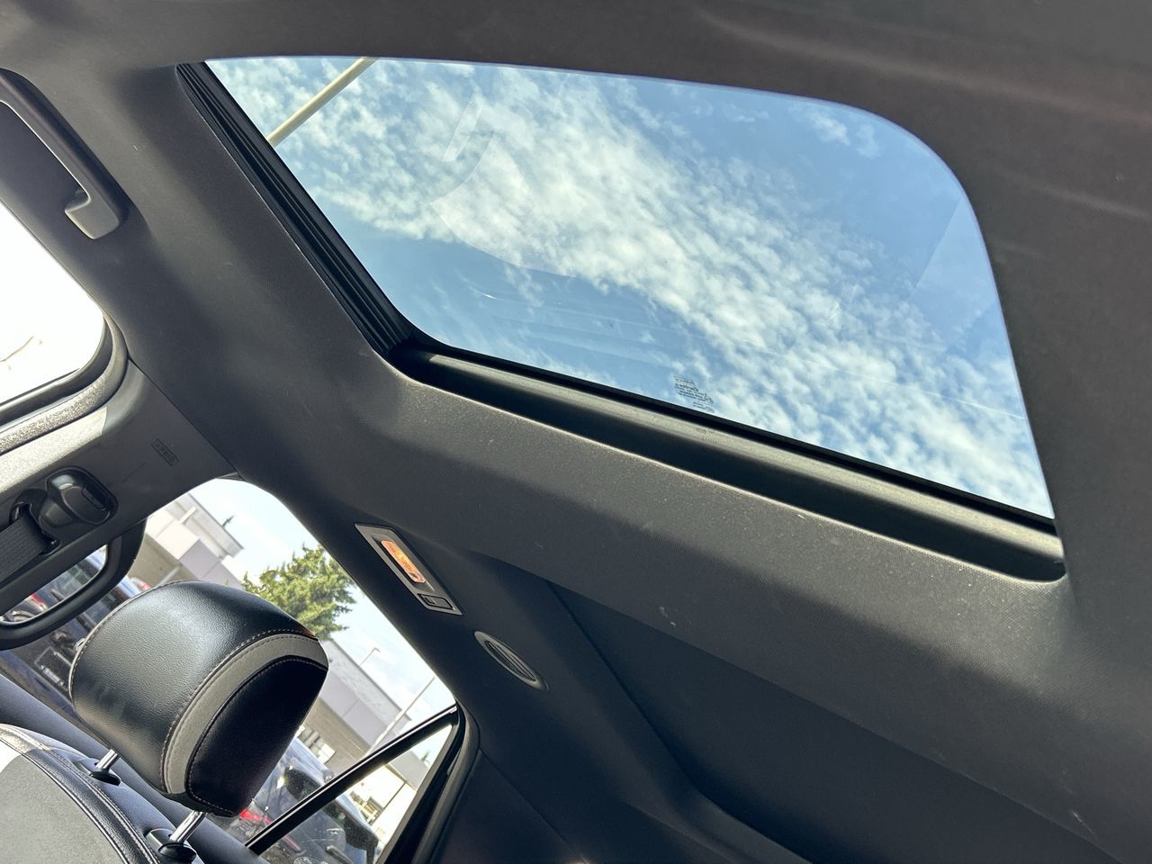 2017 Ford Explorer in North Vancouver, British Columbia