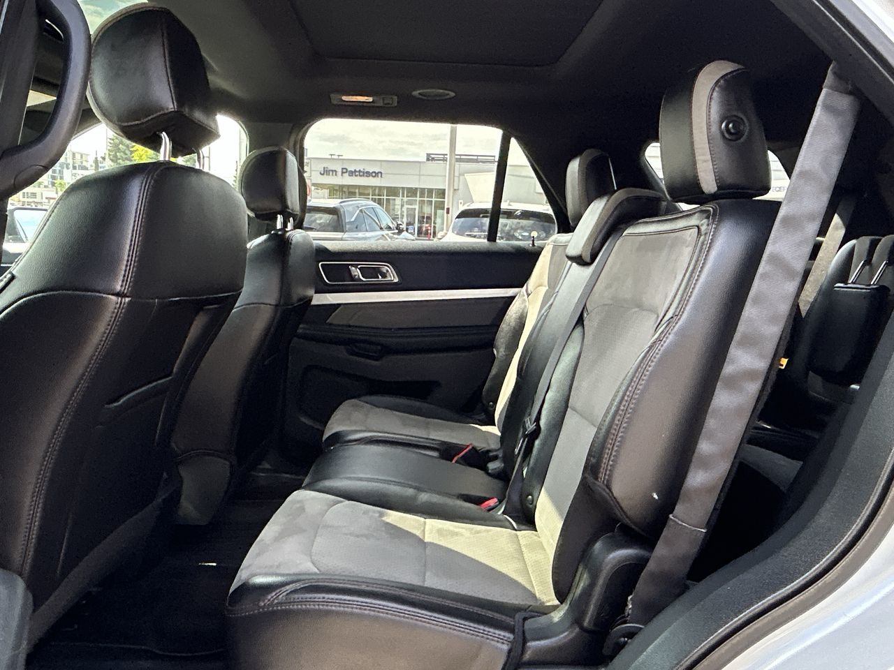 2017 Ford Explorer in North Vancouver, British Columbia