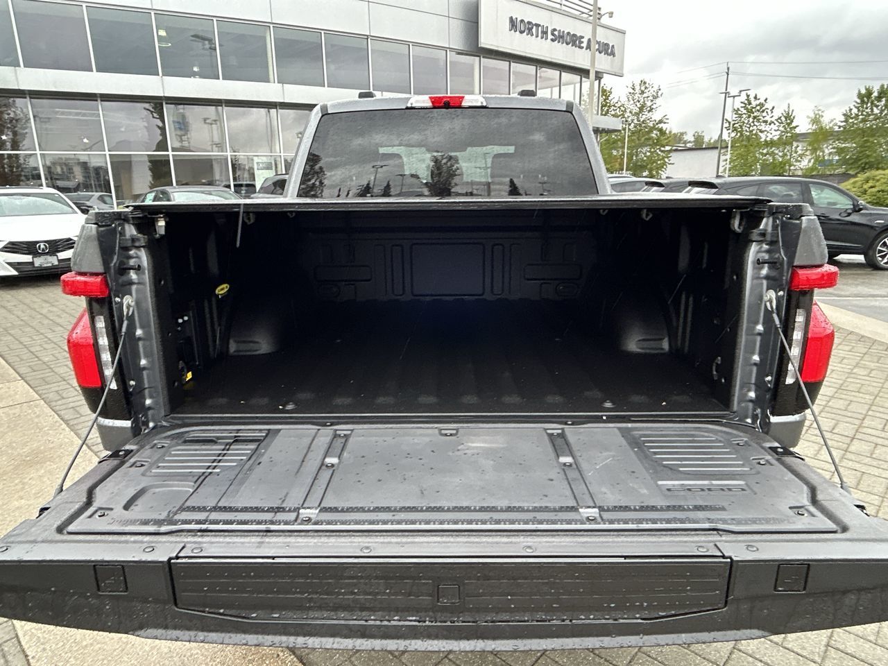 2024 Ford F-150 Lightning in North Vancouver, British Columbia