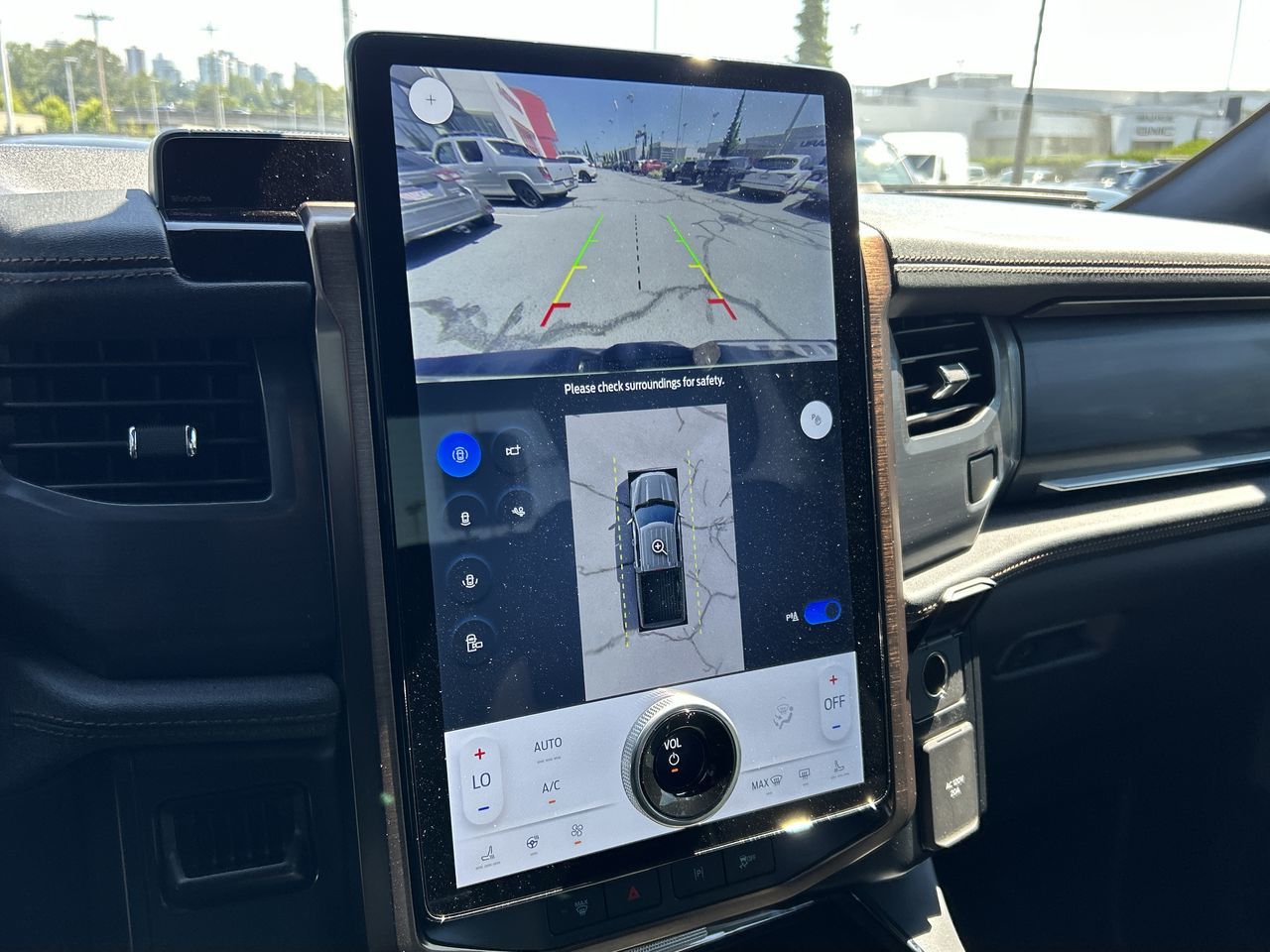 2023 Ford F150 Lightning in North Vancouver, British Columbia