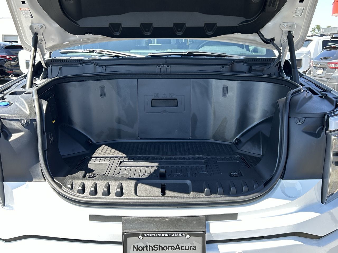 2023 Ford F150 Lightning in North Vancouver, British Columbia