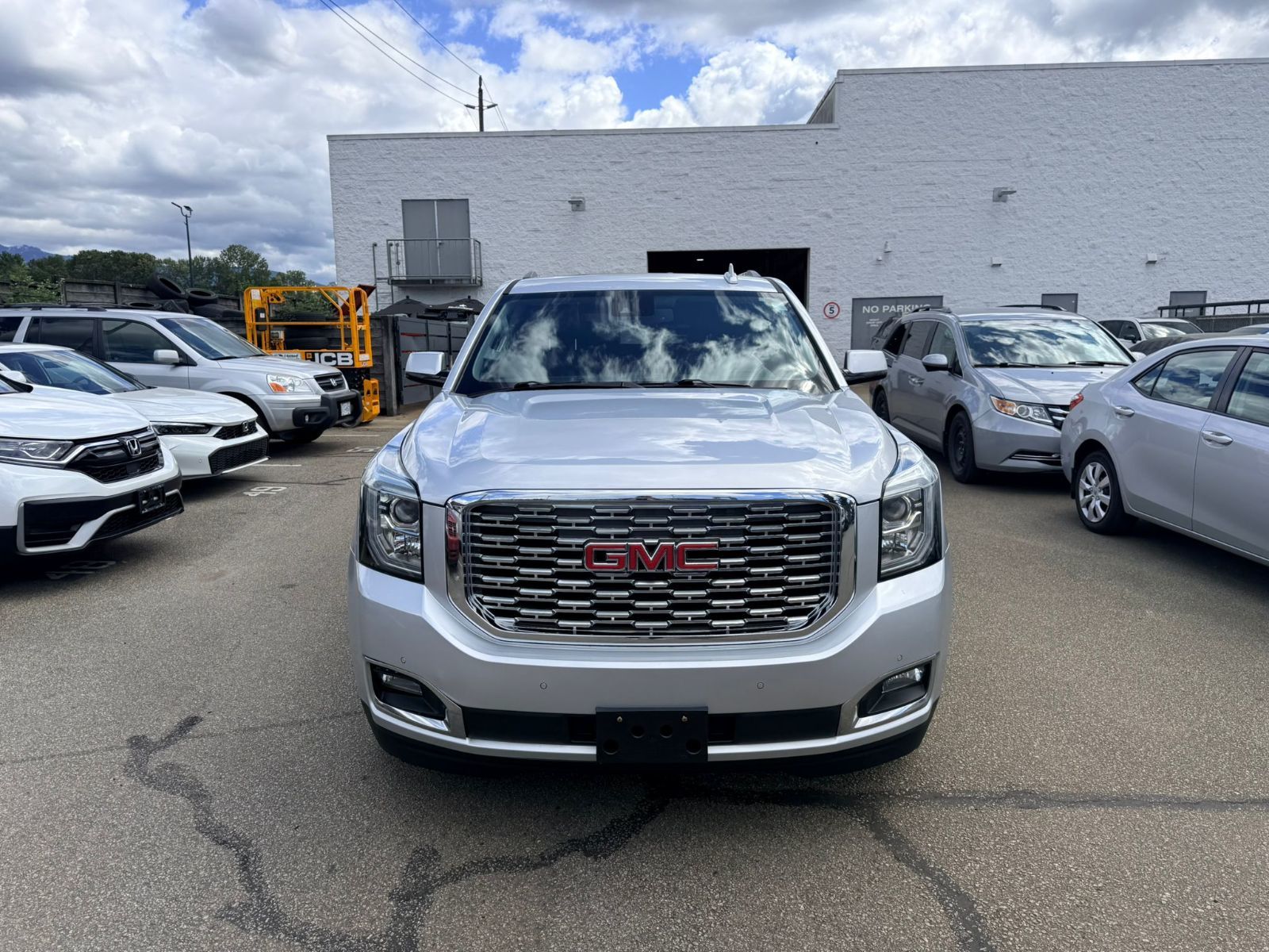 2020 GMC Yukon in North Vancouver, British Columbia