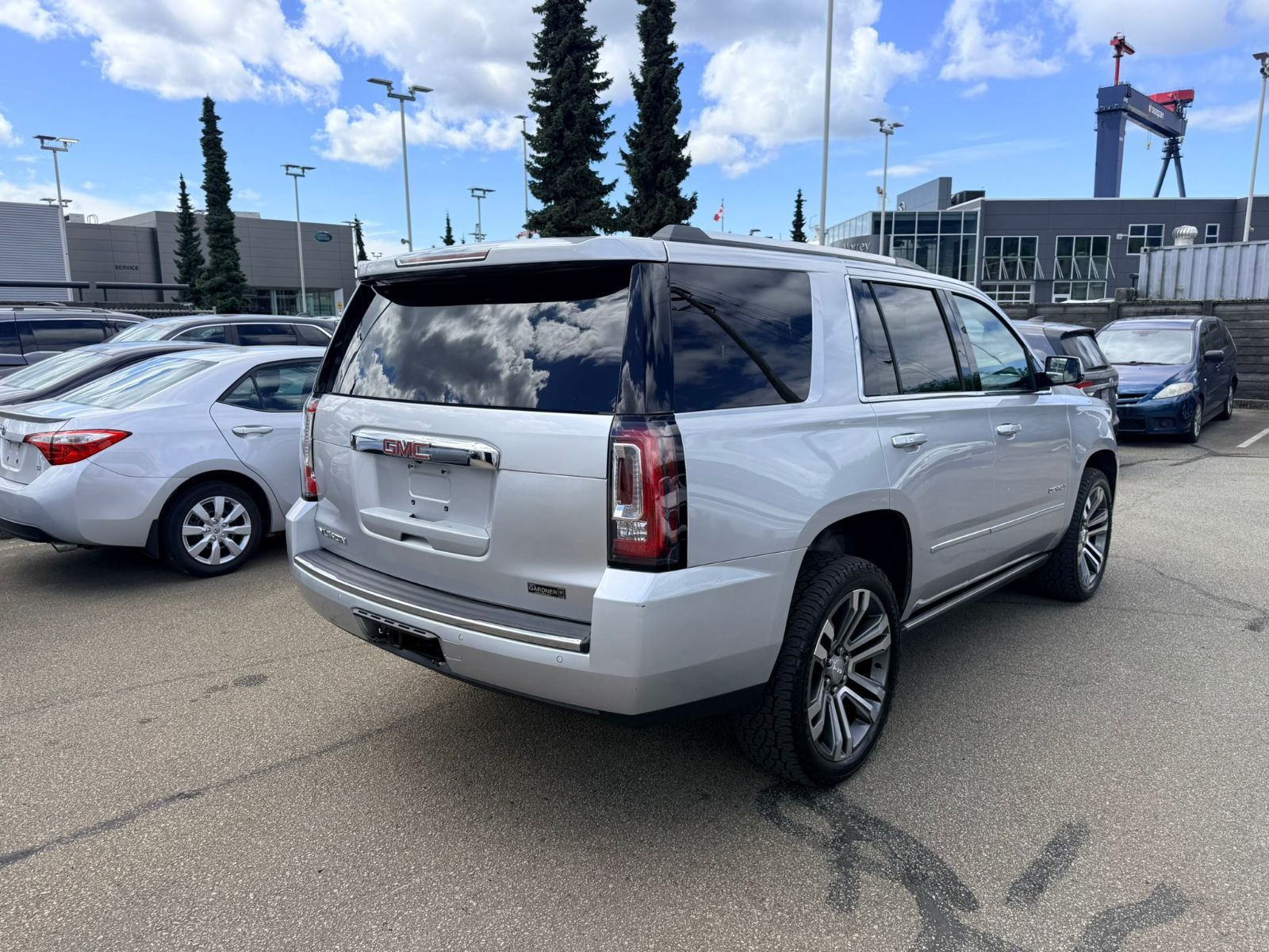 2020 GMC Yukon in North Vancouver, British Columbia