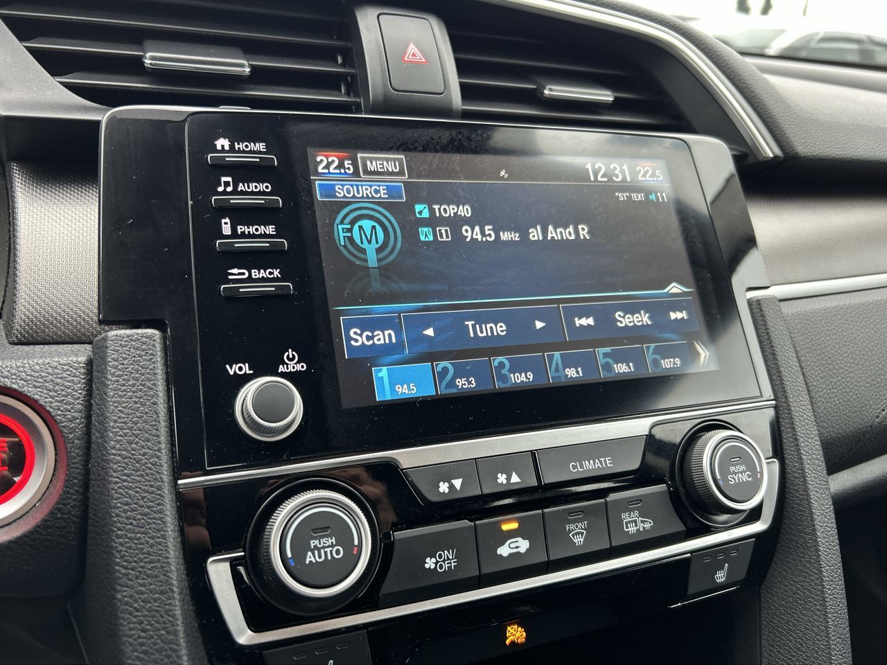 2019 Honda Civic in North Vancouver, British Columbia