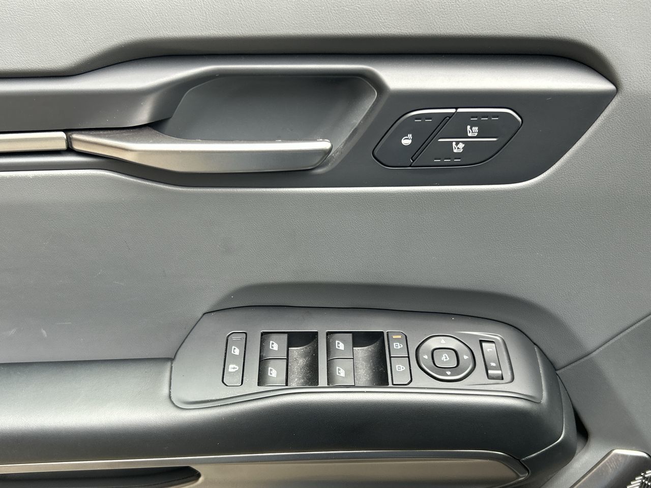 2025 Kia EV9 in North Vancouver, British Columbia